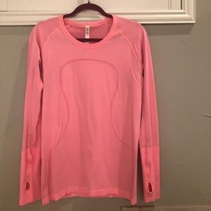 Swiftly Tech Long Sleeve Crew Stripe HEFL